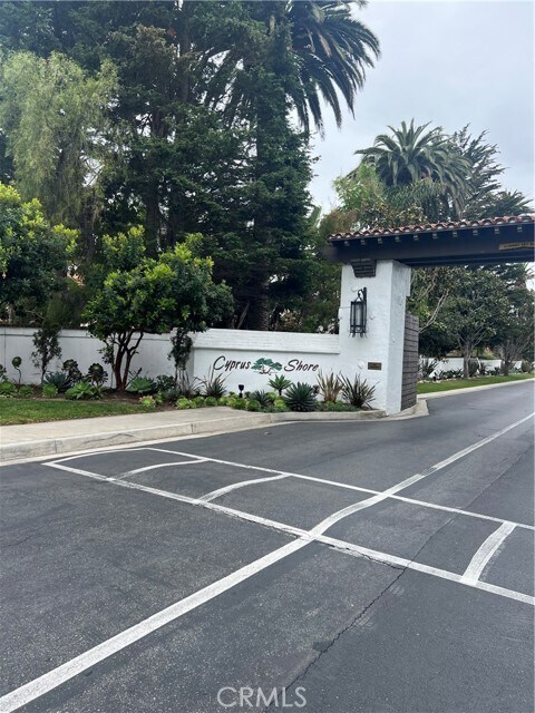 Building Photo - 4020 Calle Louisa
