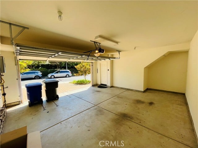 Building Photo - 1351 Isabella Way