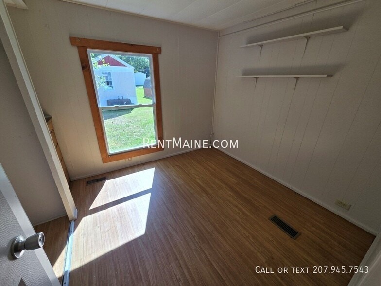 Building Photo - 44 Pheasant Hill Mobile Home Park