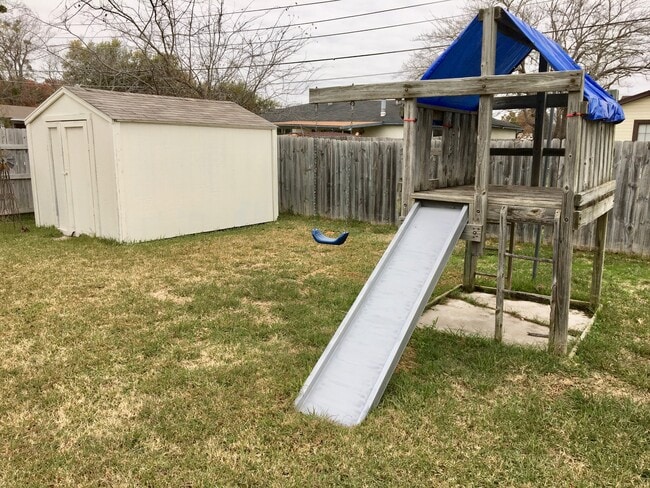 Building Photo - 3506 Highmeadow Ln