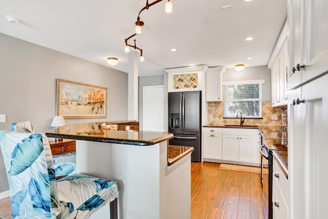 Building Photo - 5555 Gulf Blvd