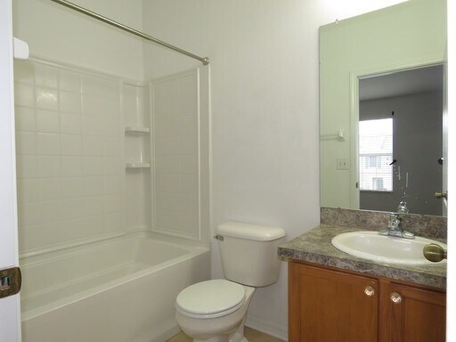Building Photo - Super Cute 2bd, 2ba townhouse for Rent