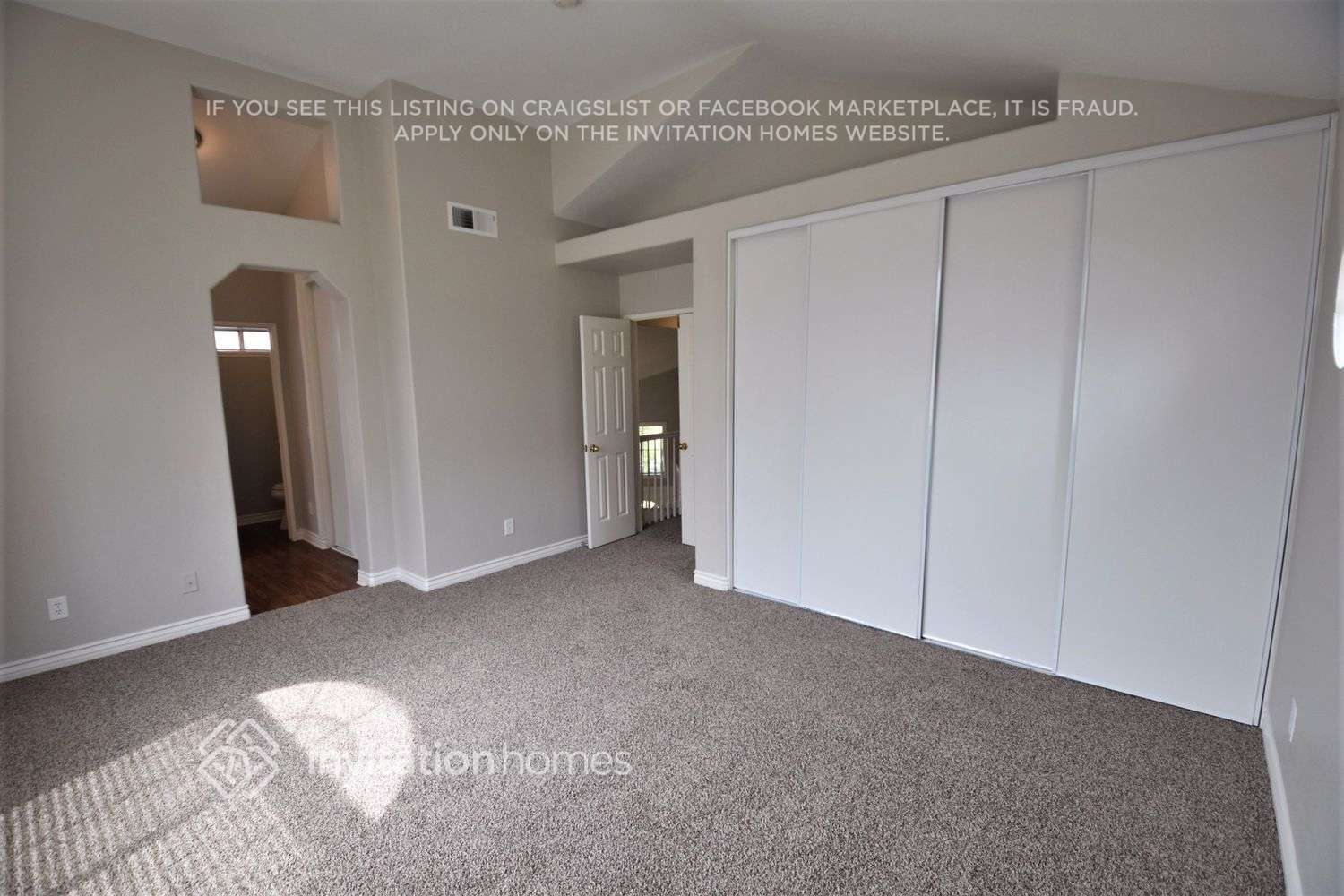 Building Photo - 27451 Echo Canyon Ct