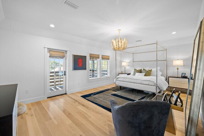Building Photo - 1411 Courtside Dr