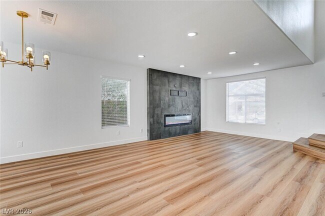 Building Photo - 2817 Via Florentine St