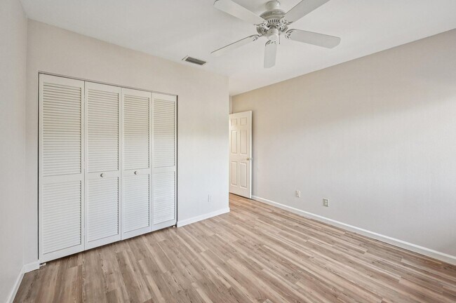 Building Photo - 1103 Duncan Cir