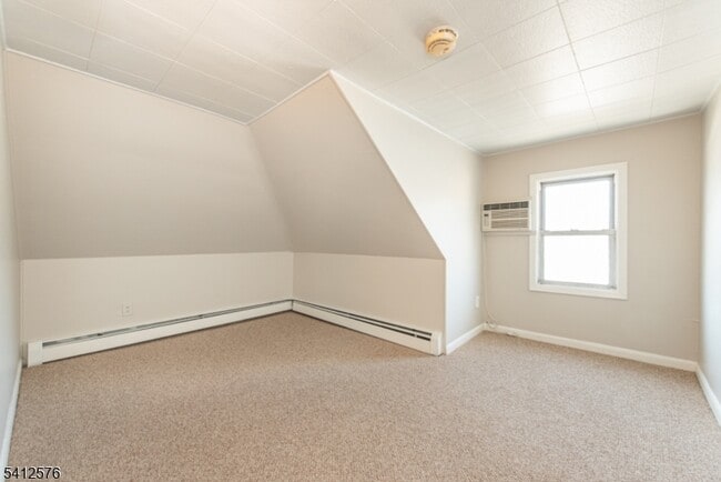 Building Photo - 19 Main Rd