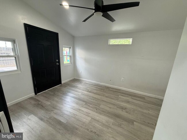 Building Photo - 119 Ivywood Dr