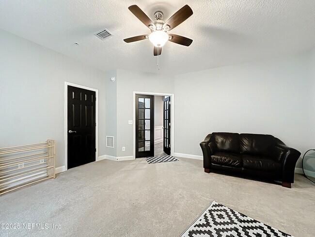 Building Photo - 4590 Capital Dome Dr