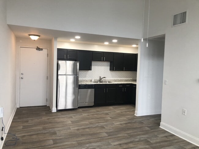 Floorplan - Schoolhouse Flats Apartments