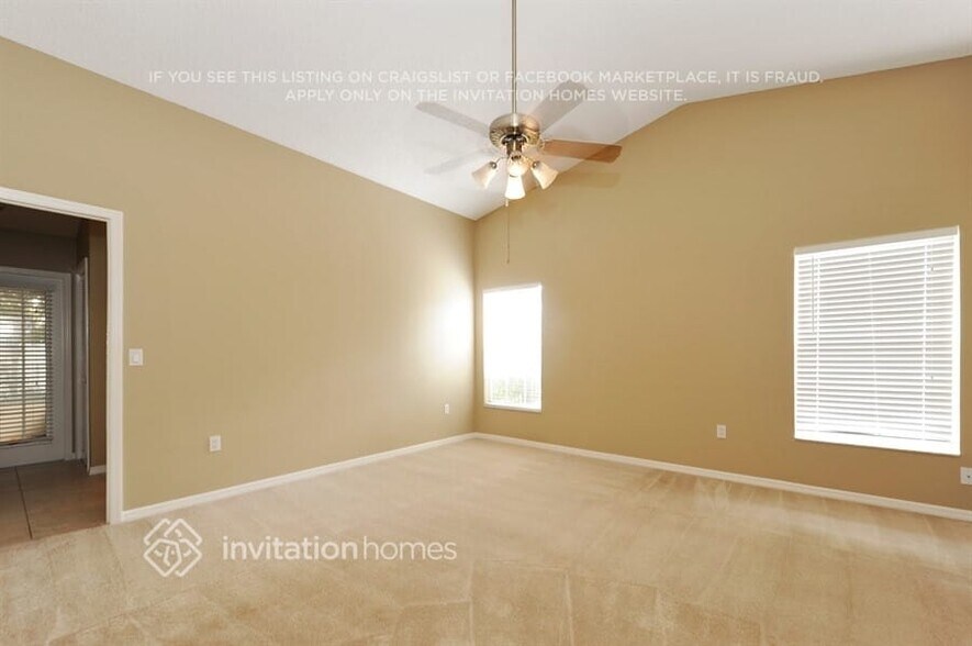 Building Photo - 5430 Los Palos Dr