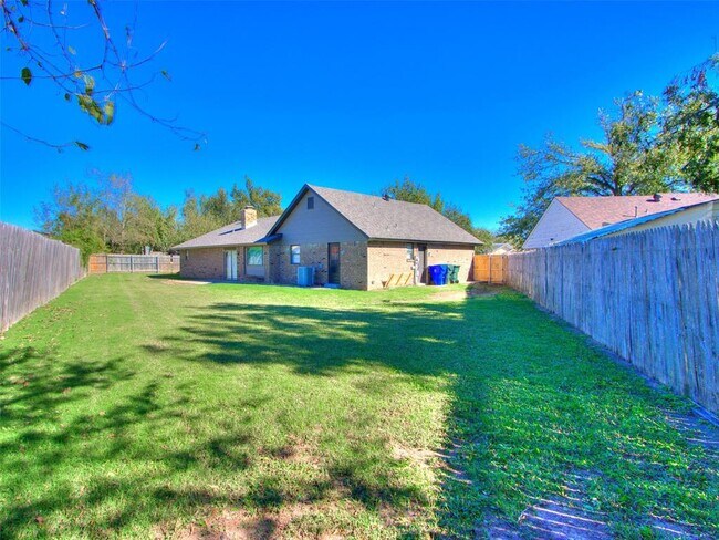 Building Photo - 1426 Pheasant Run Ct