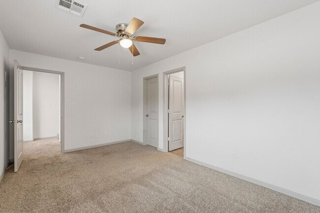 Building Photo - 630 Magnolia Bend