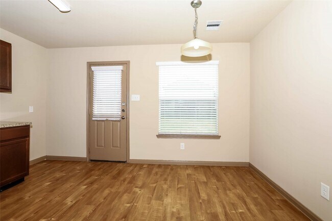 Building Photo - 19026 Moynihan Dr