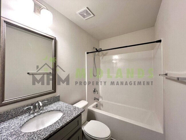 Building Photo - 822 Yellow Swan Ln