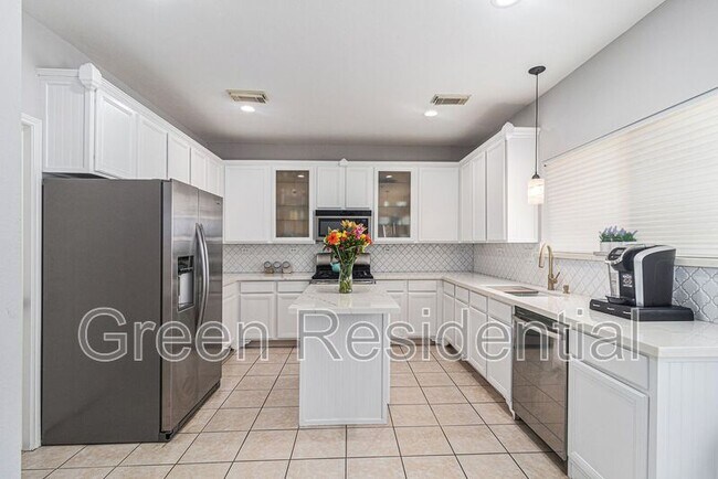 Building Photo - 11230 Sunshine Park Dr