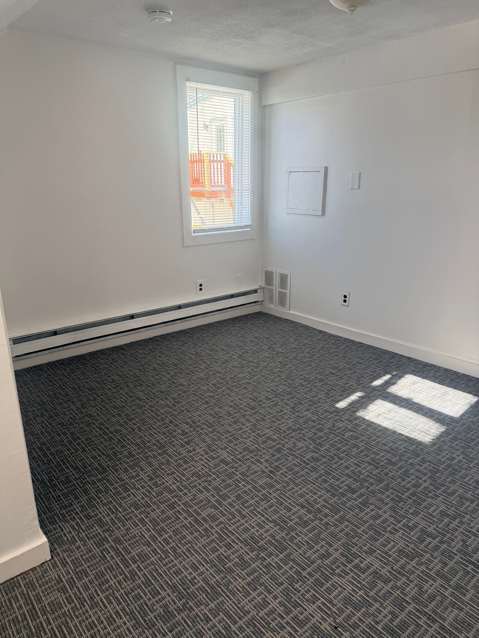 Bedroom - 25 Jordan St