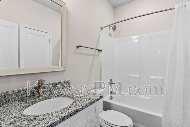 Building Photo - 5017 Greer Dr