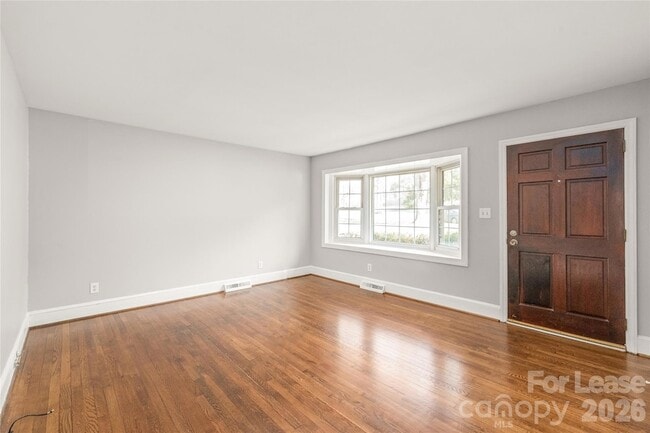 Building Photo - 4914 Kistler Ave