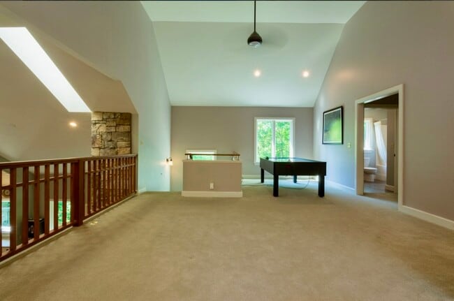 Building Photo - 109 Blackberry Ln