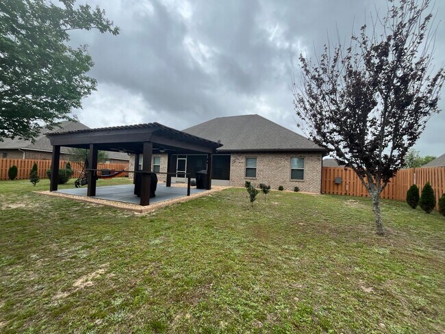 Building Photo - 514 Gadwell St