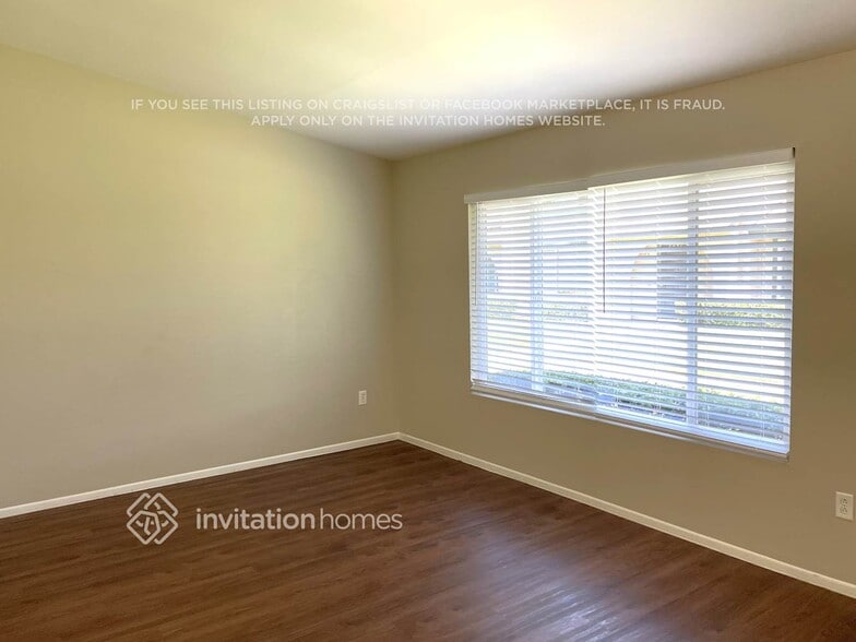 Building Photo - 5069 Brooklawn Pl