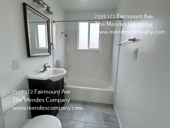 Building Photo - 2559-2563 Fairmount Avenue-2559 1/2