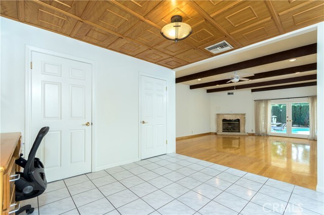 Building Photo - 251 N Whitnall Hwy