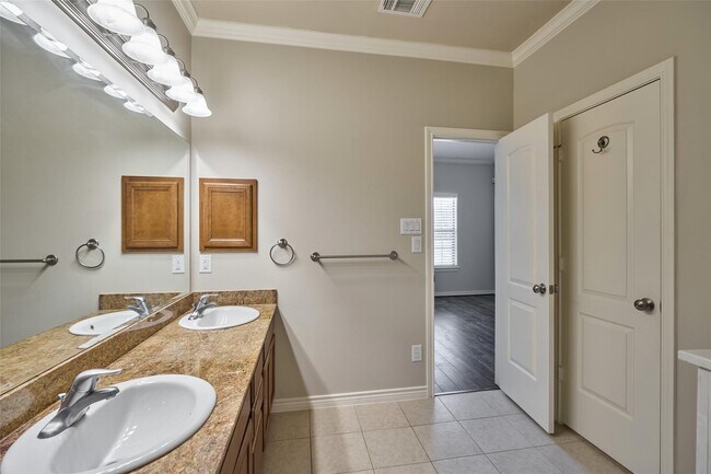 Building Photo - 2738 Misty Heath Ln