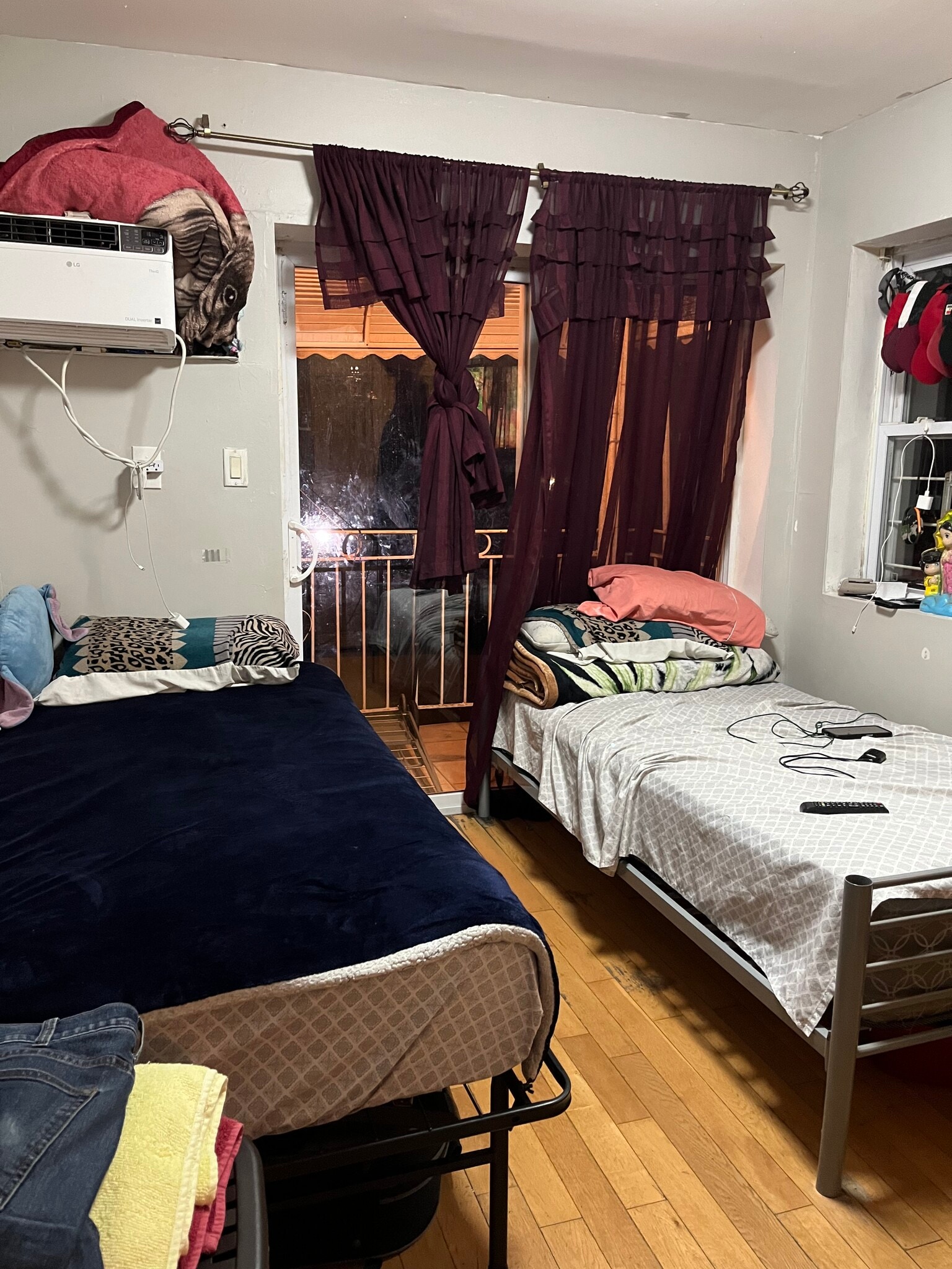 Building Photo - 2732 12th St