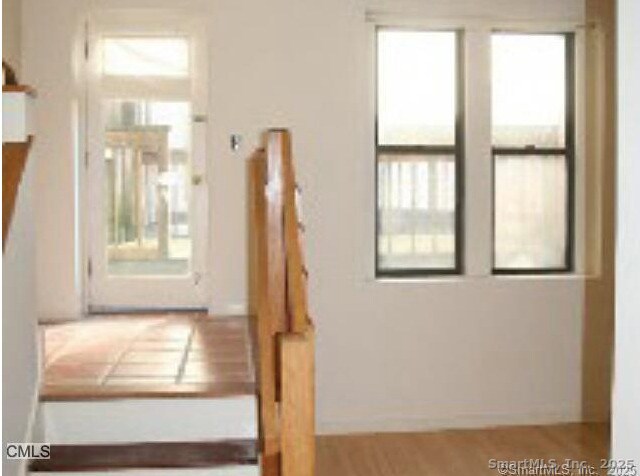 Building Photo - 83 Washington St