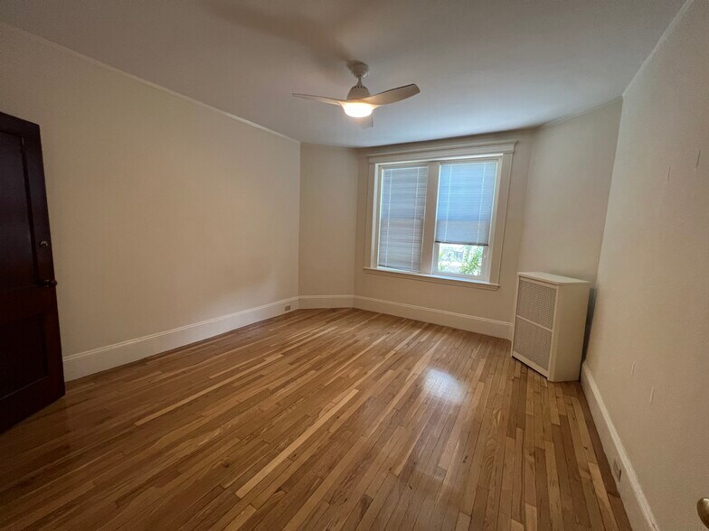 Building Photo - 73 Longwood Ave