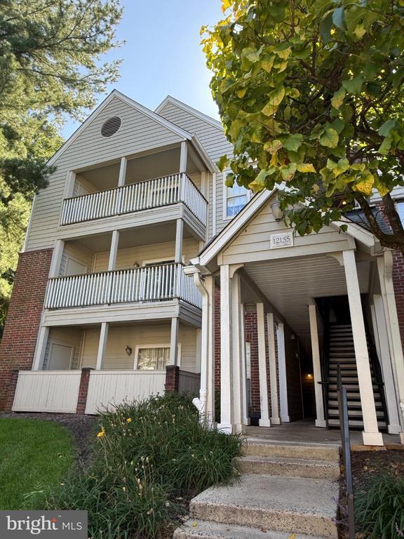 Building Photo - 12155 Penderview Terrace