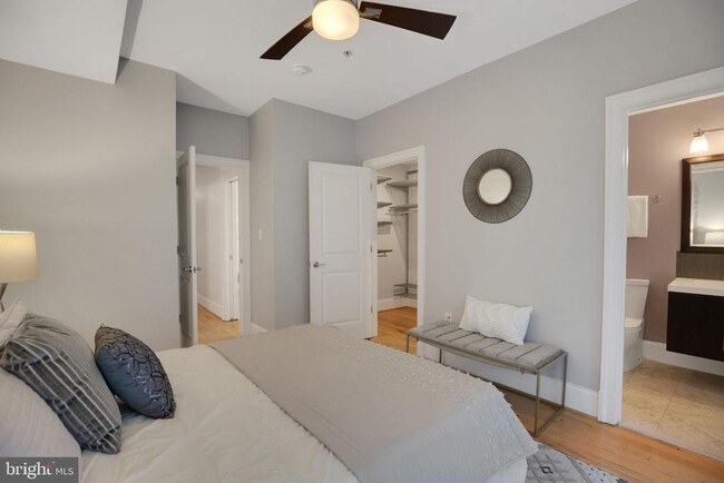 Building Photo - 2106 10th St NW