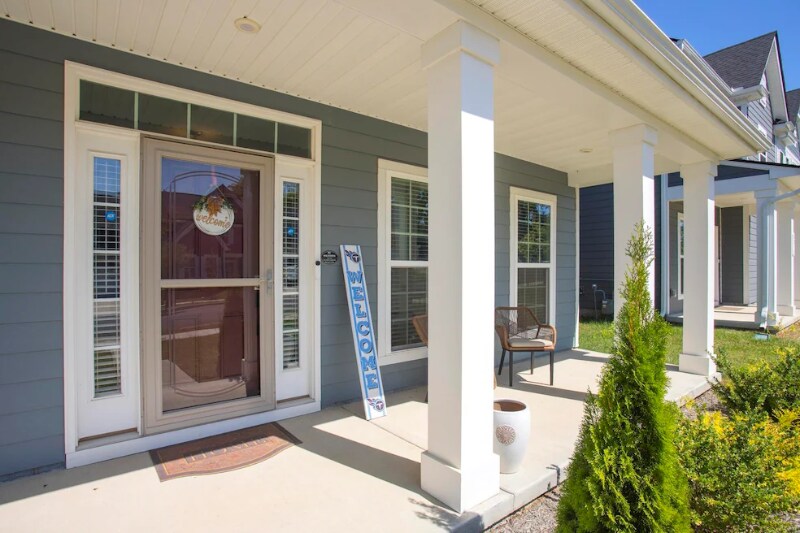 Building Photo - 8209 Warbler Wy