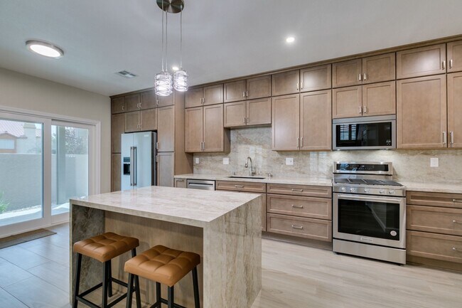 Building Photo - Fully Remodeled Corner-Lot Home with Dual Primary Suites & Private Patio