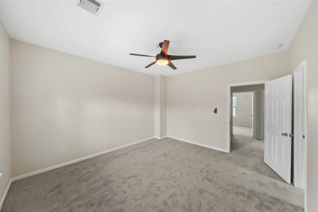 Building Photo - 16918 Glenheath St