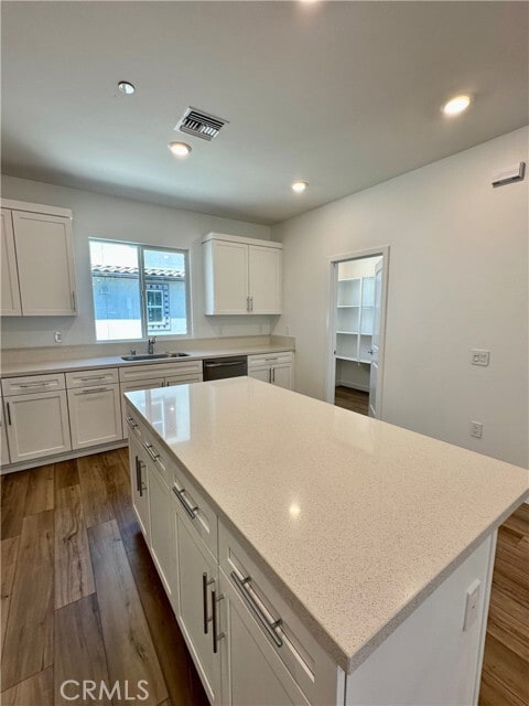 Building Photo - 2546 Everly St