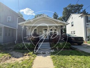 Building Photo - 1733 Loxley Rd