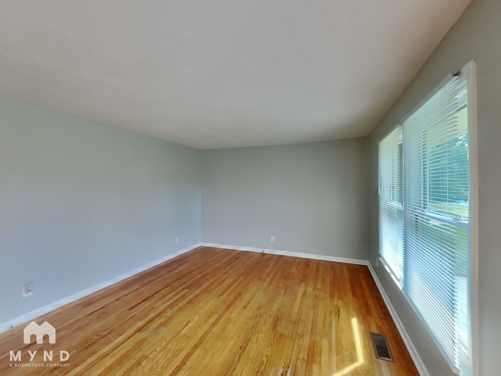 Building Photo - 307 King Arthur Trail