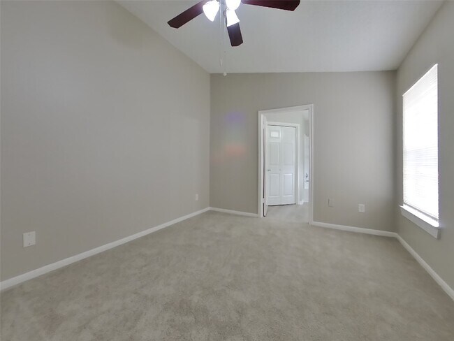 Building Photo - 3135 Kelling St