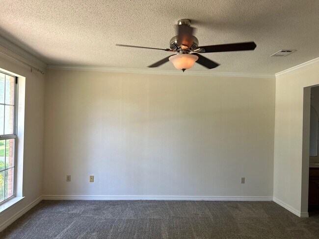 Building Photo - 310 Shoal River Dr
