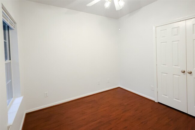 Building Photo - 14 W Archwyck Cir