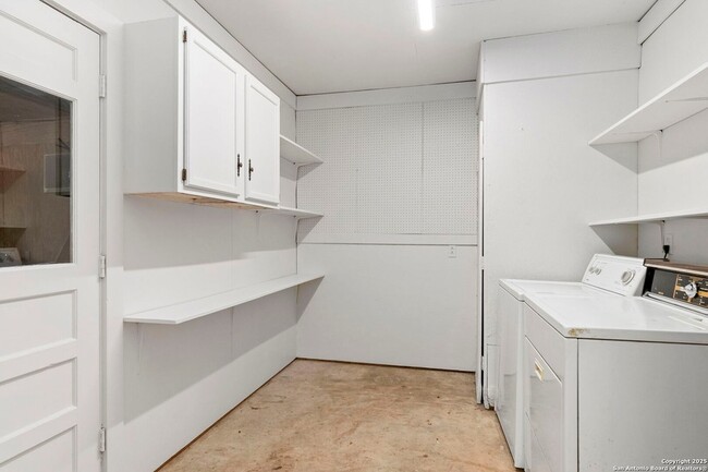 Building Photo - 3646 Igo St