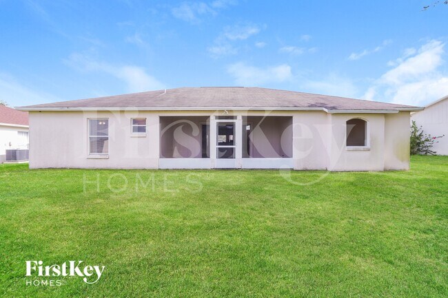 Building Photo - 8211 Westmont Terrace Dr