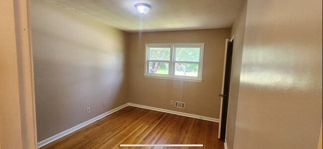 Building Photo - 3412 Winnland Dr