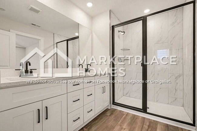 Building Photo - 4013 Norman Dr