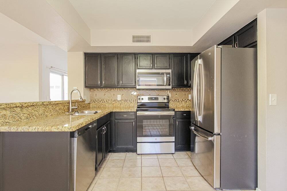 Building Photo - 116 W Monona Dr