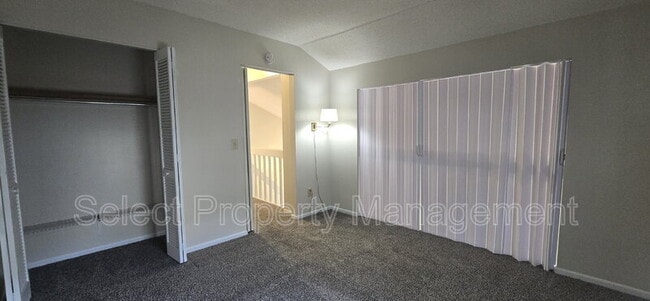 Building Photo - 6309 Sawmill Woods Dr