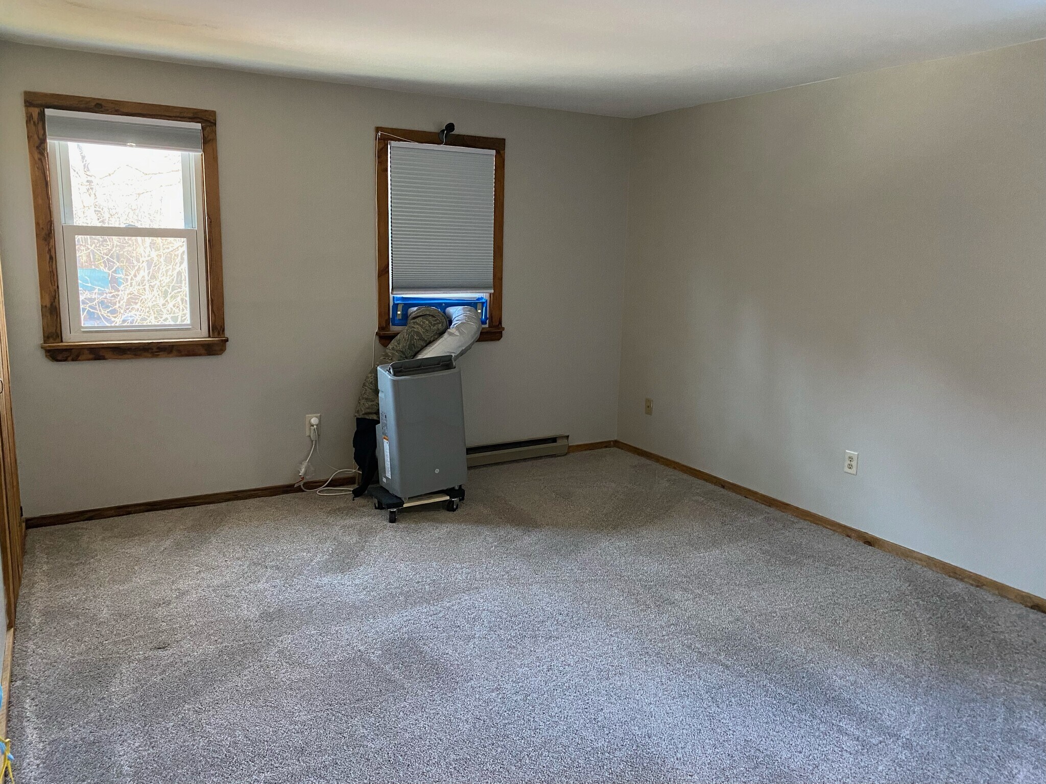 Primary Bedroom (Similar Unit) - 2 Linda Ln